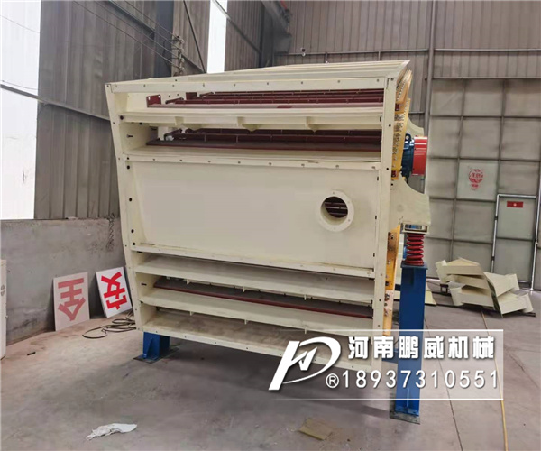 粘土石分離使用振動篩分級堵孔嚴重怎么樣徹底解決？