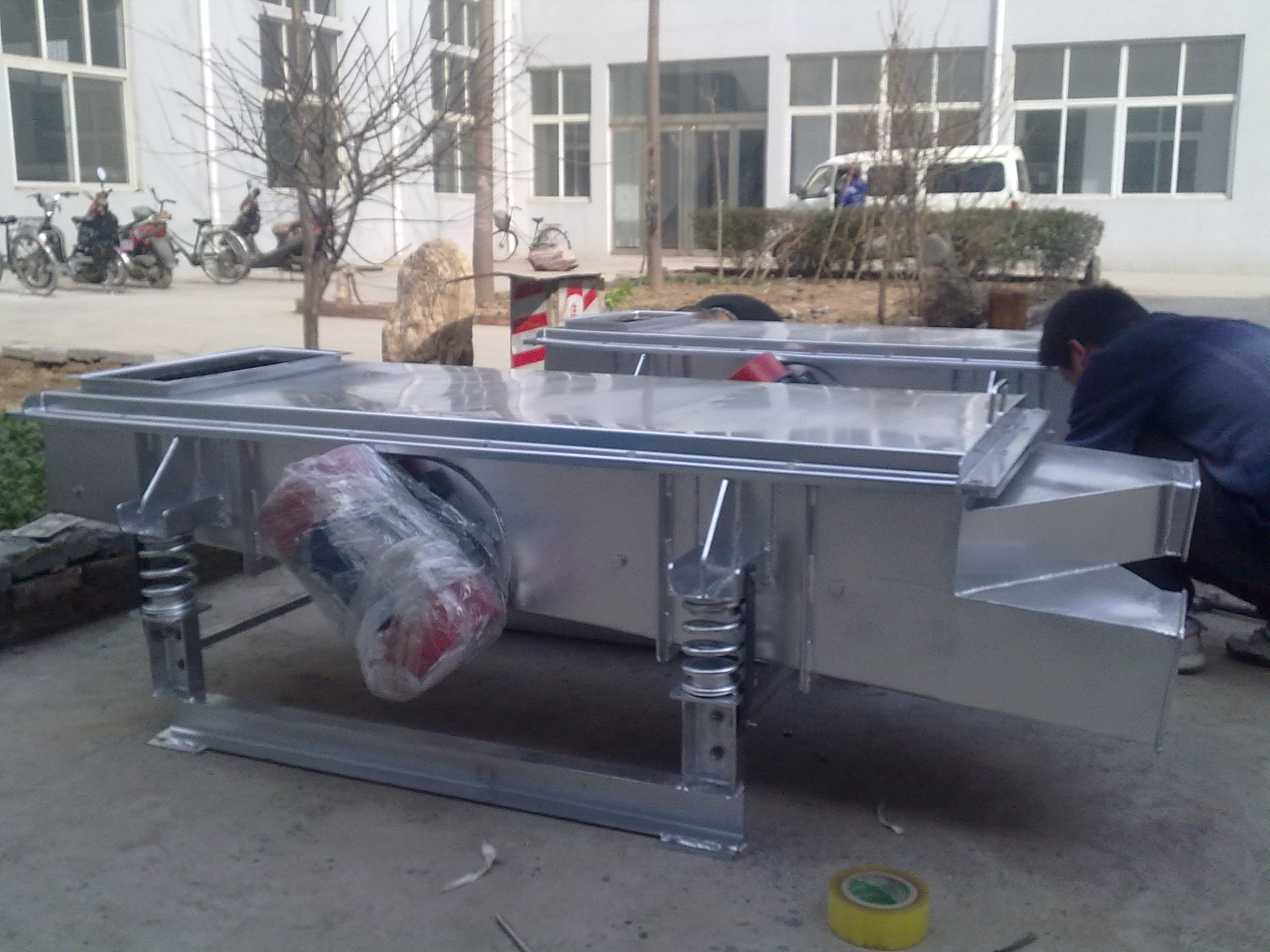 直線振動篩激振力軌跡